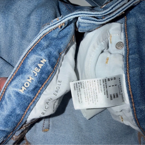 American Eagle Mom Jean 8 long - Picture 5 of 5
